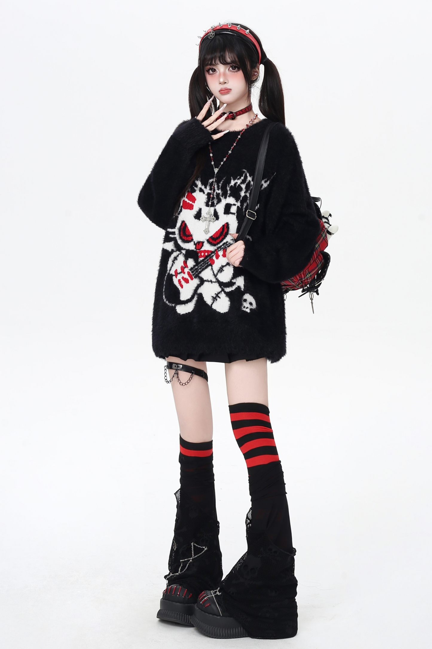 ロックベアルーズクルーネックトップス