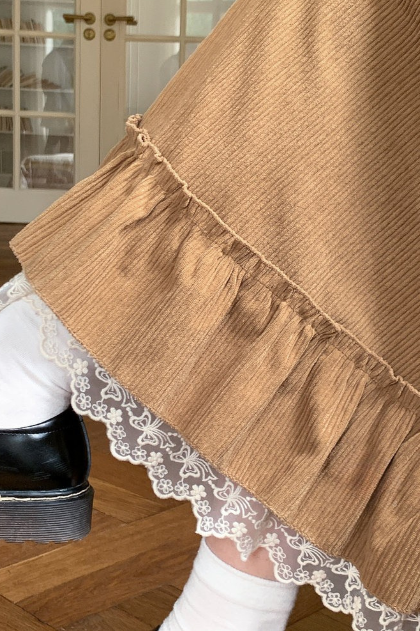 レトロレースフレアスカート