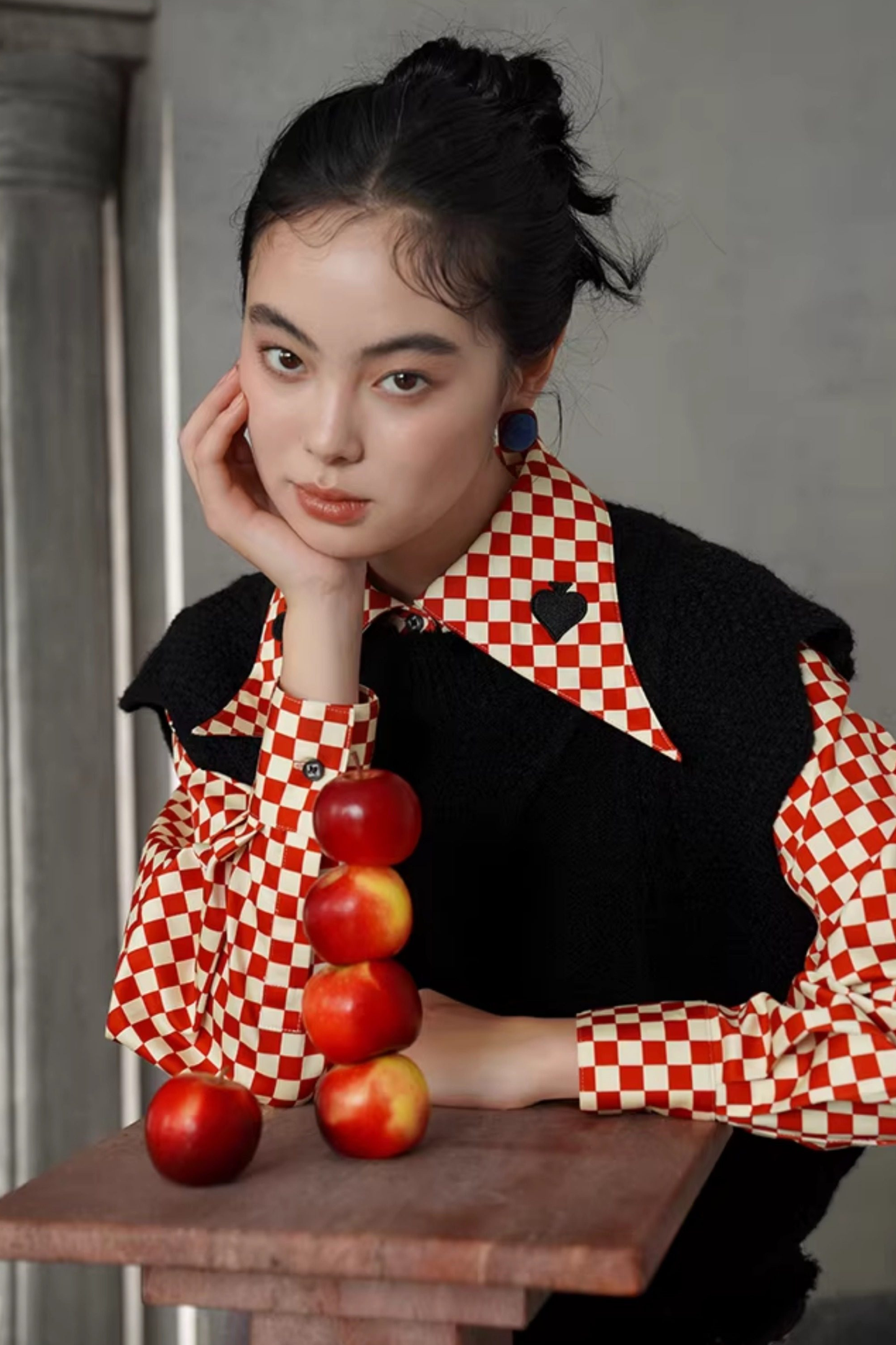 レトロチェックトランプデザインブラウス