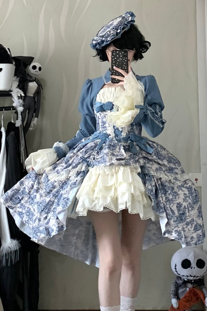 [Vorbestellfrist: 1. Maerz] Eleganter Asiatischer Lolita Traegerrock + Oberteil + Flache Muetze