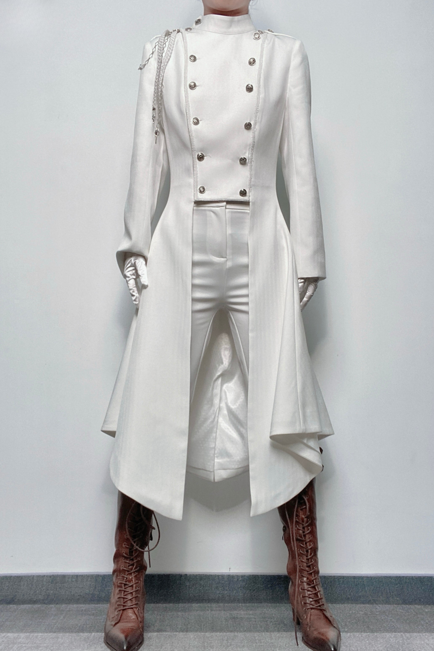 【12月29日予約締切】エターナルナイトプリンスダブルブレストゴシックロングテールコート＋ショルダーチェーンアクセサリー