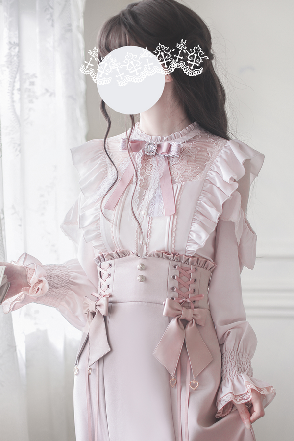 Elegant off-the-shoulder design shirt + mermaid skirt