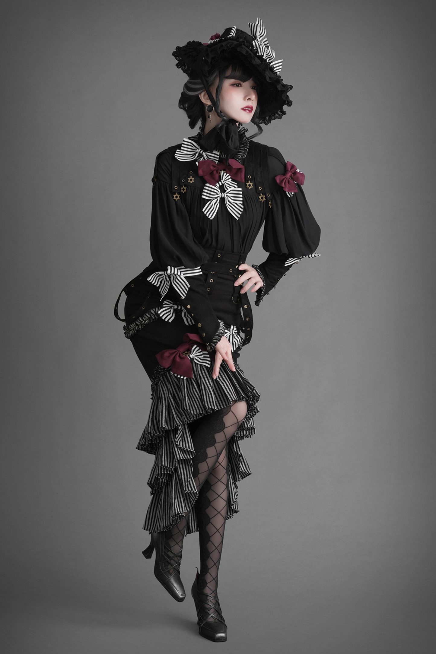 [Reservation product] Oriana retrovintage gothic elegant shirt + fish tail skirt