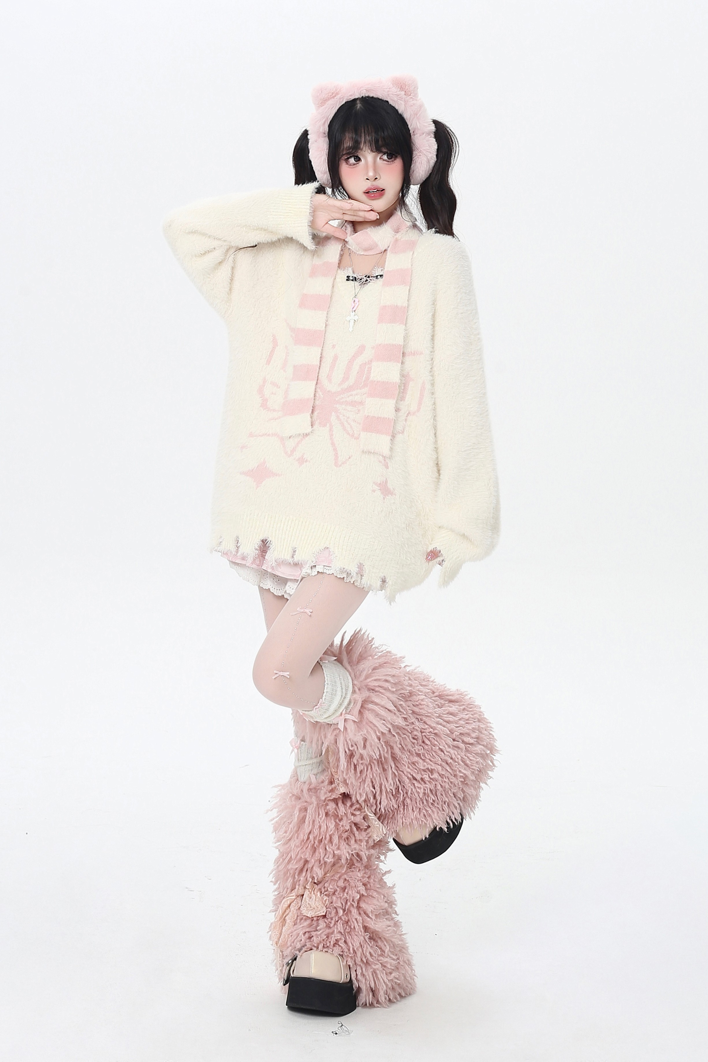 Dark Design Loose Knit