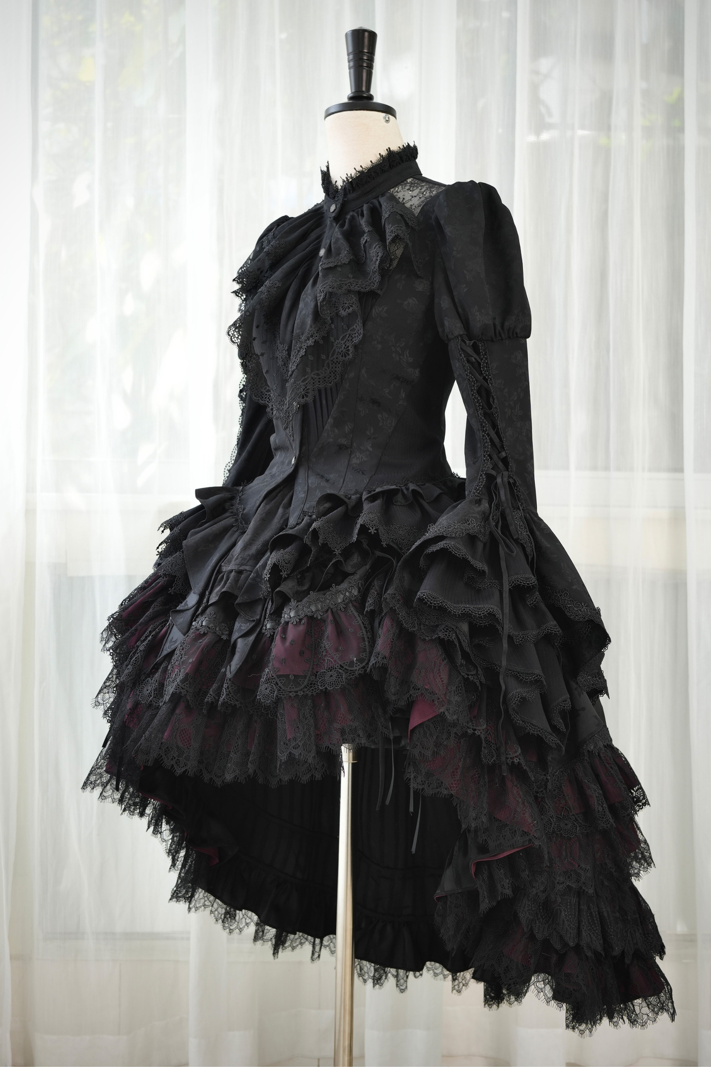 [3월 16일 예약마감] 빅토리아 릴리스 고딕 로리타 셔츠 + 조끼 + 스커트