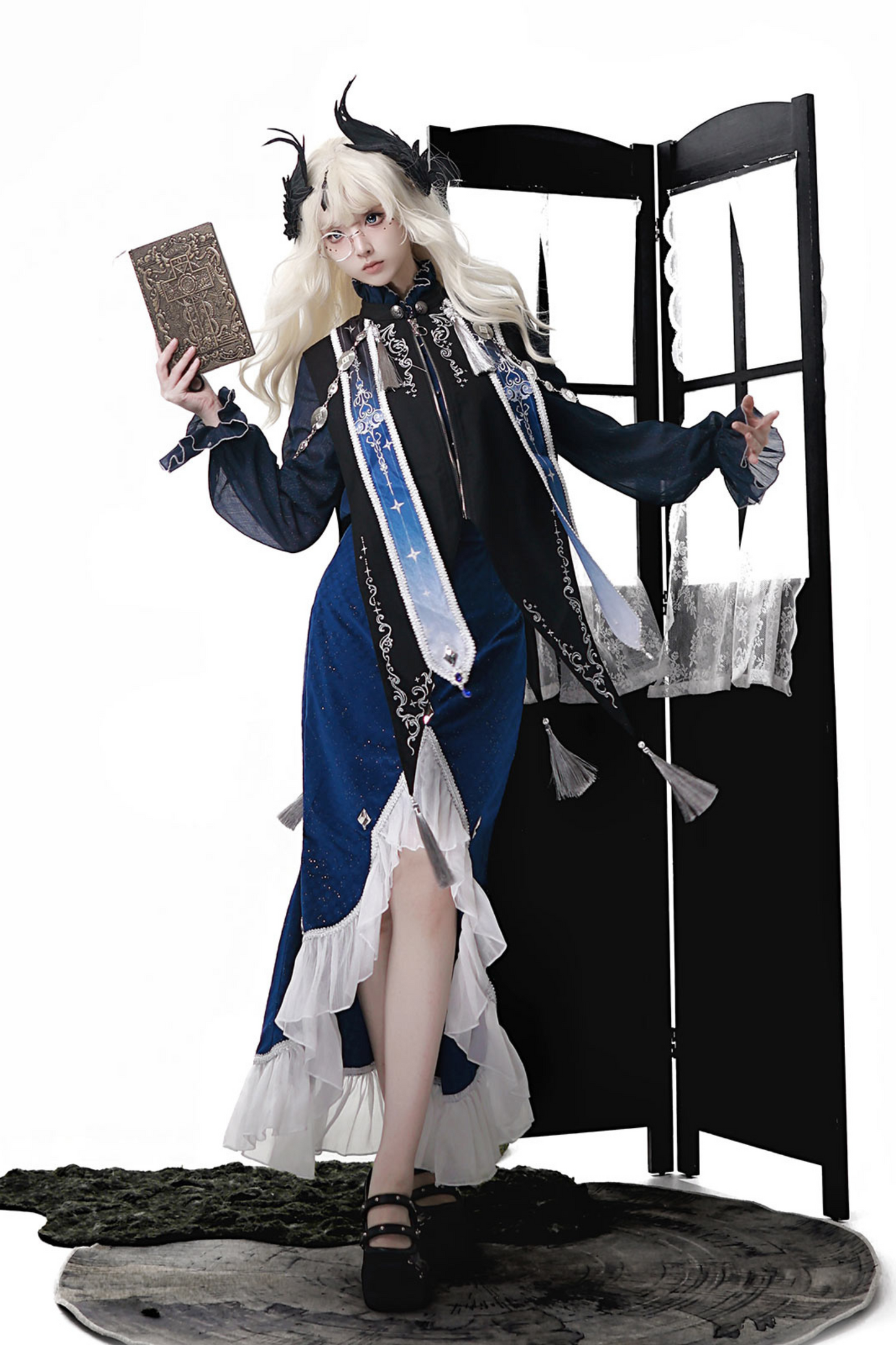 Courtly Dark New China Mermaid Setup