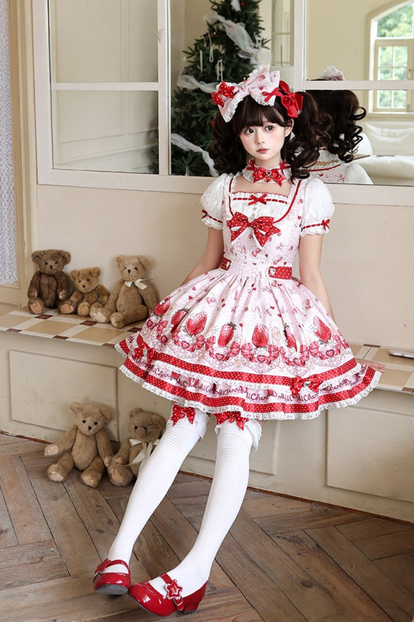 [Vorbestellung bis 3. April] Strawberry-Story-Lolita-Kleid + Accessoires