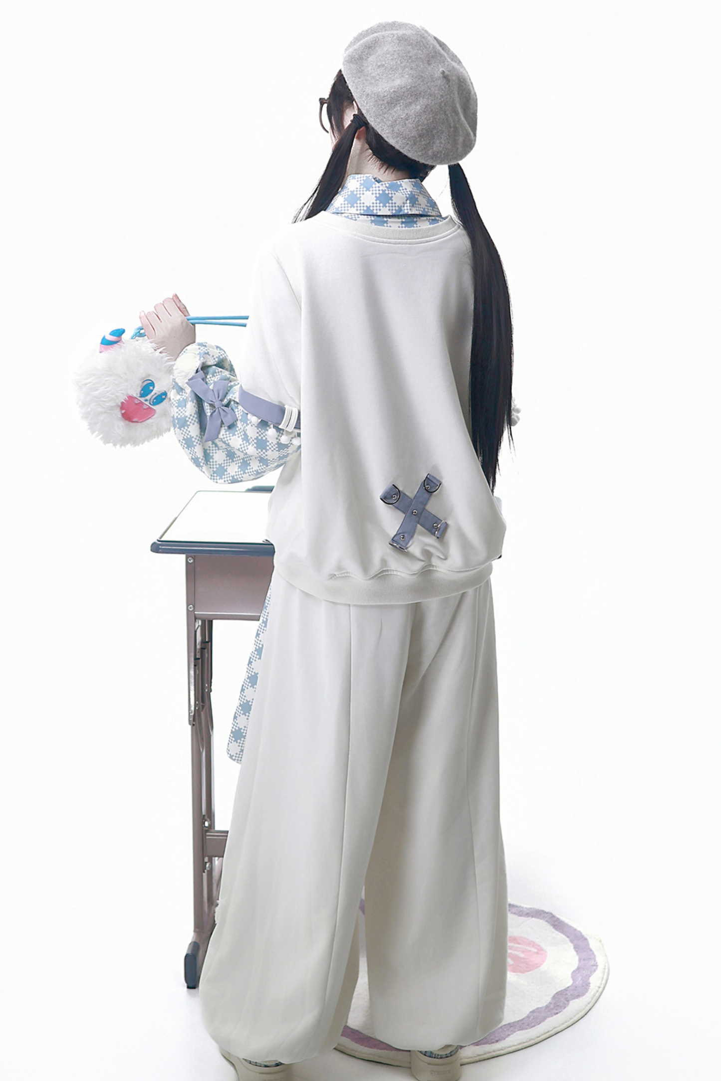 デジタルチェックトップス+ワイドパンツ+ベルト+ネクタイ