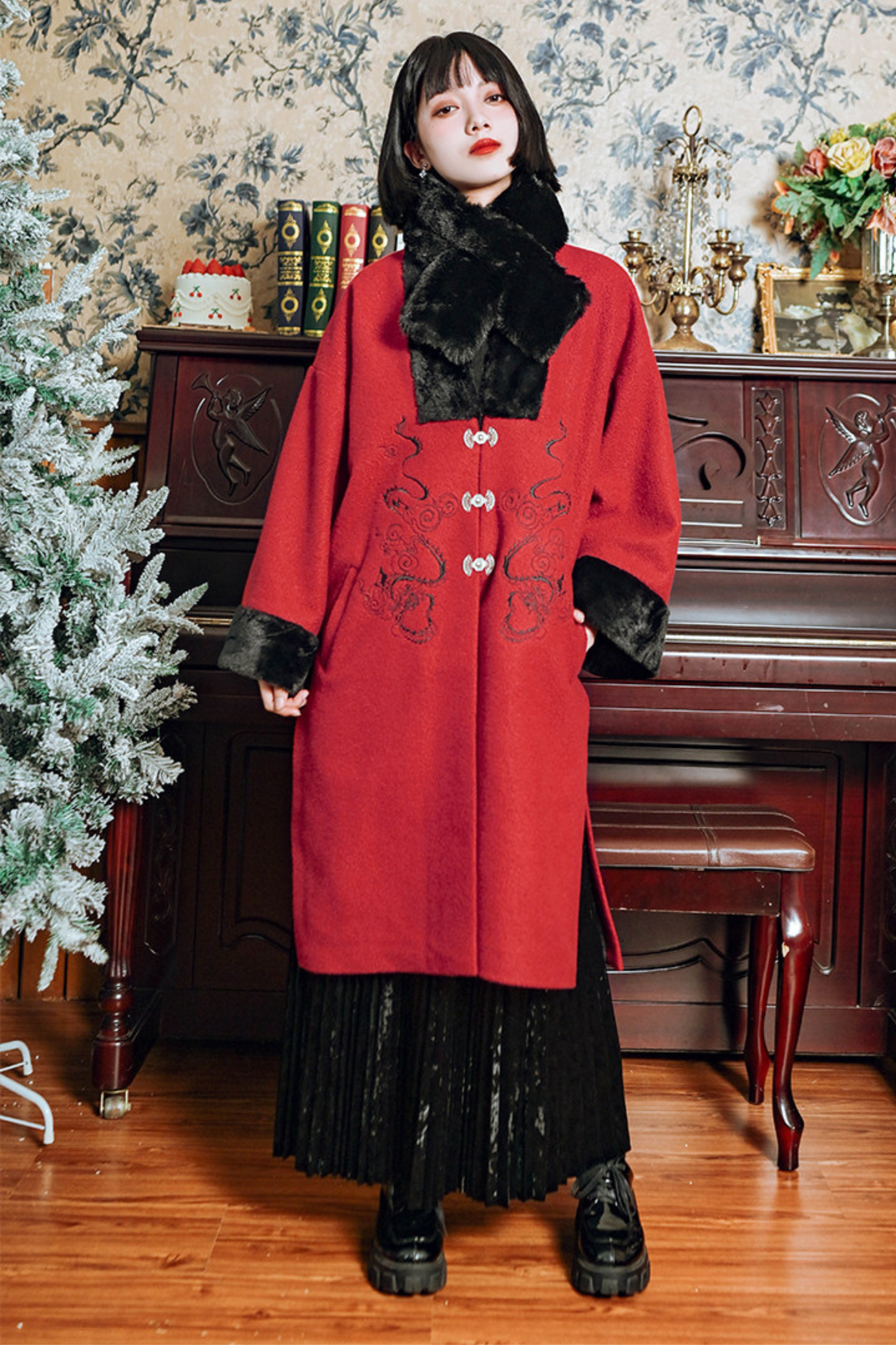 Chinese Dragon Motif Long Cardigan