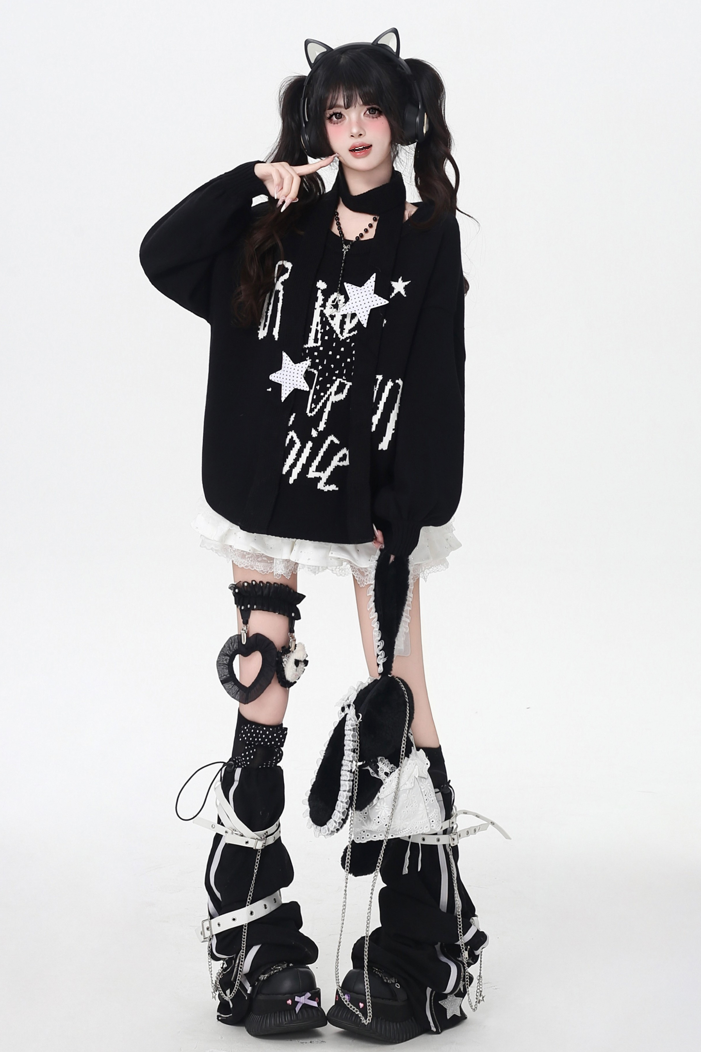 スターデザインルーズラウンドネックトップス