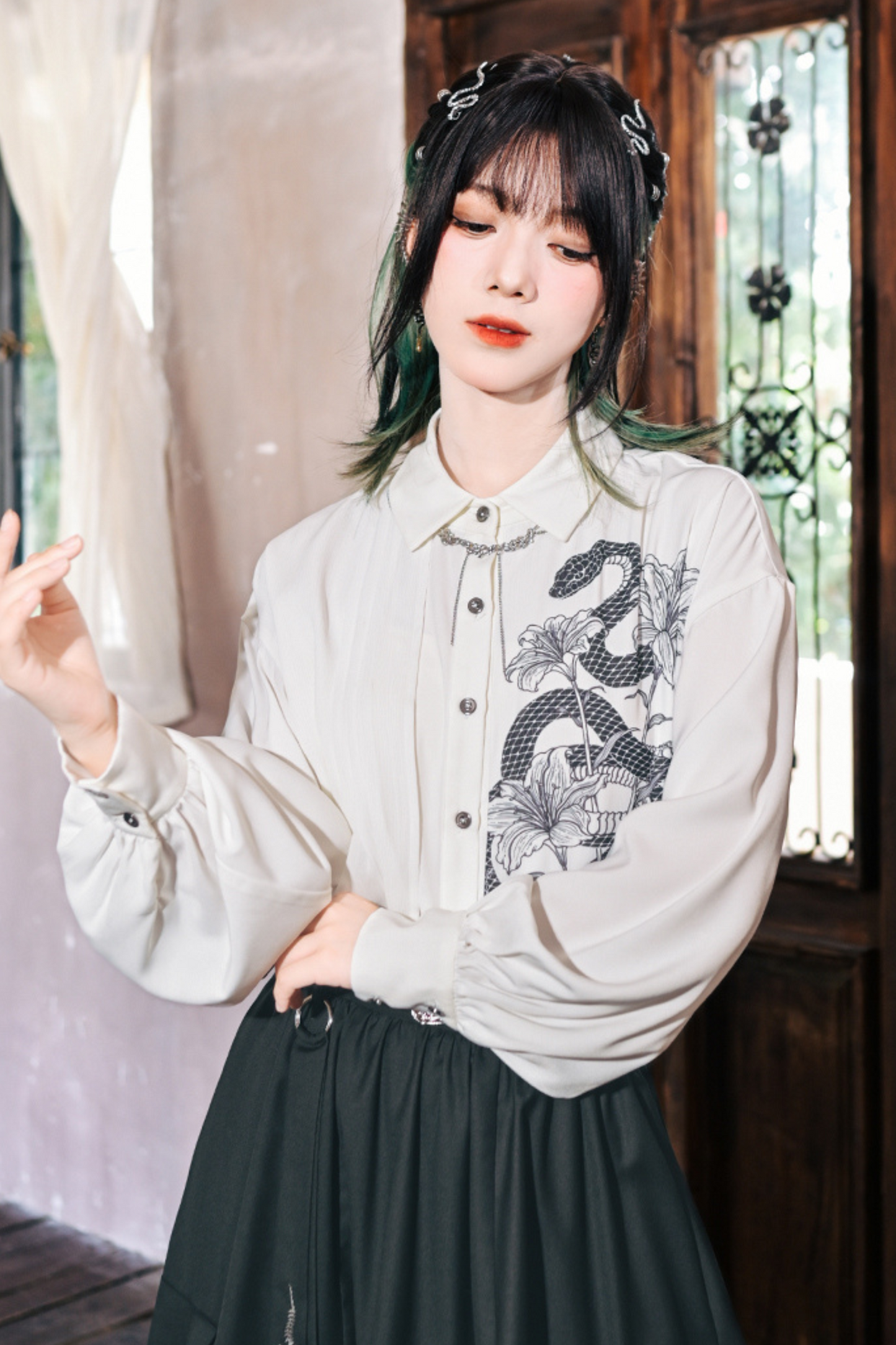 Double Layer Snake China Shirt