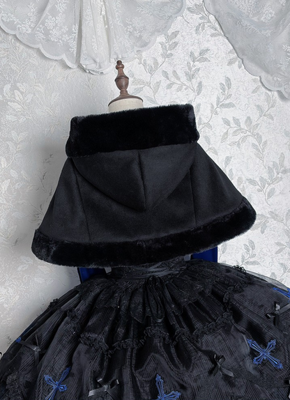 【12月8日予約締切】Black Mist Banquet ゴシックフーディーファーケープコート＋クロスチェーンブローチ