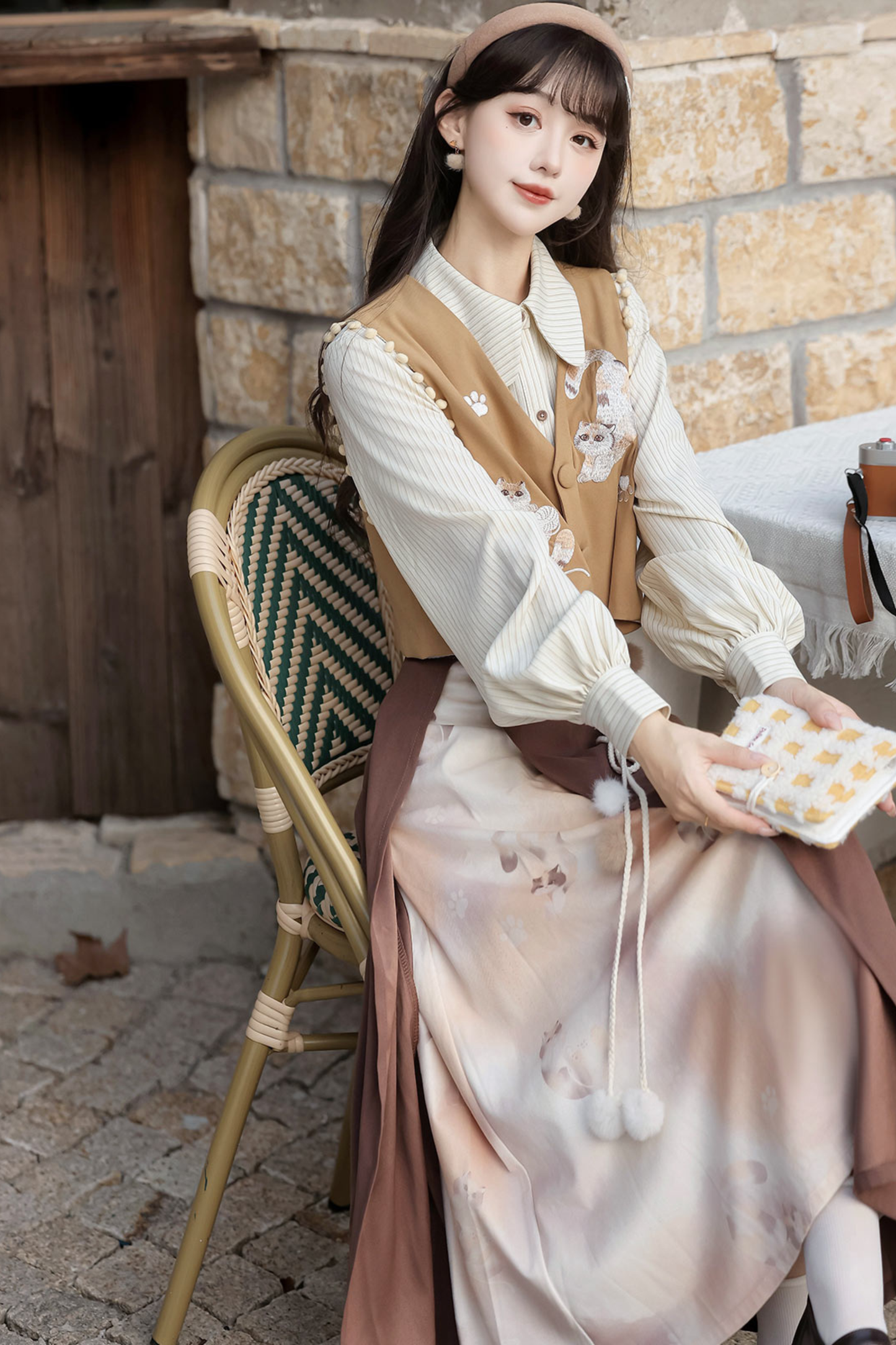 レトロキャットベスト+トップス+スカート