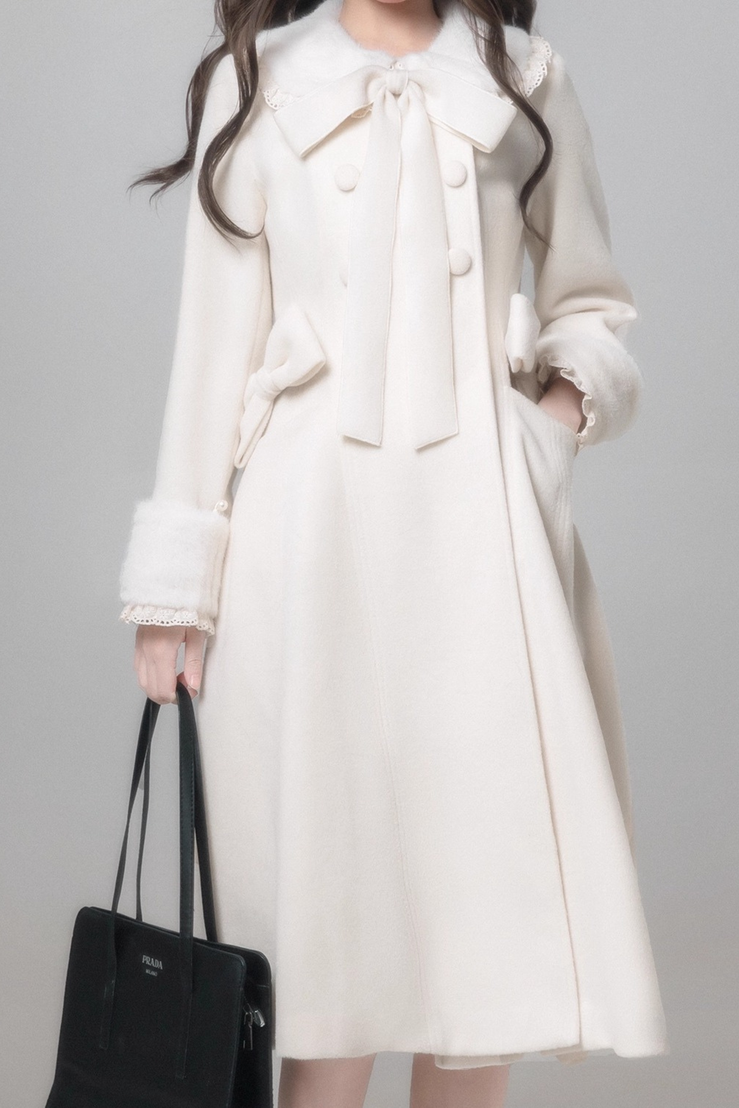 ホワイトスノーロングコート+シャツ+スカート