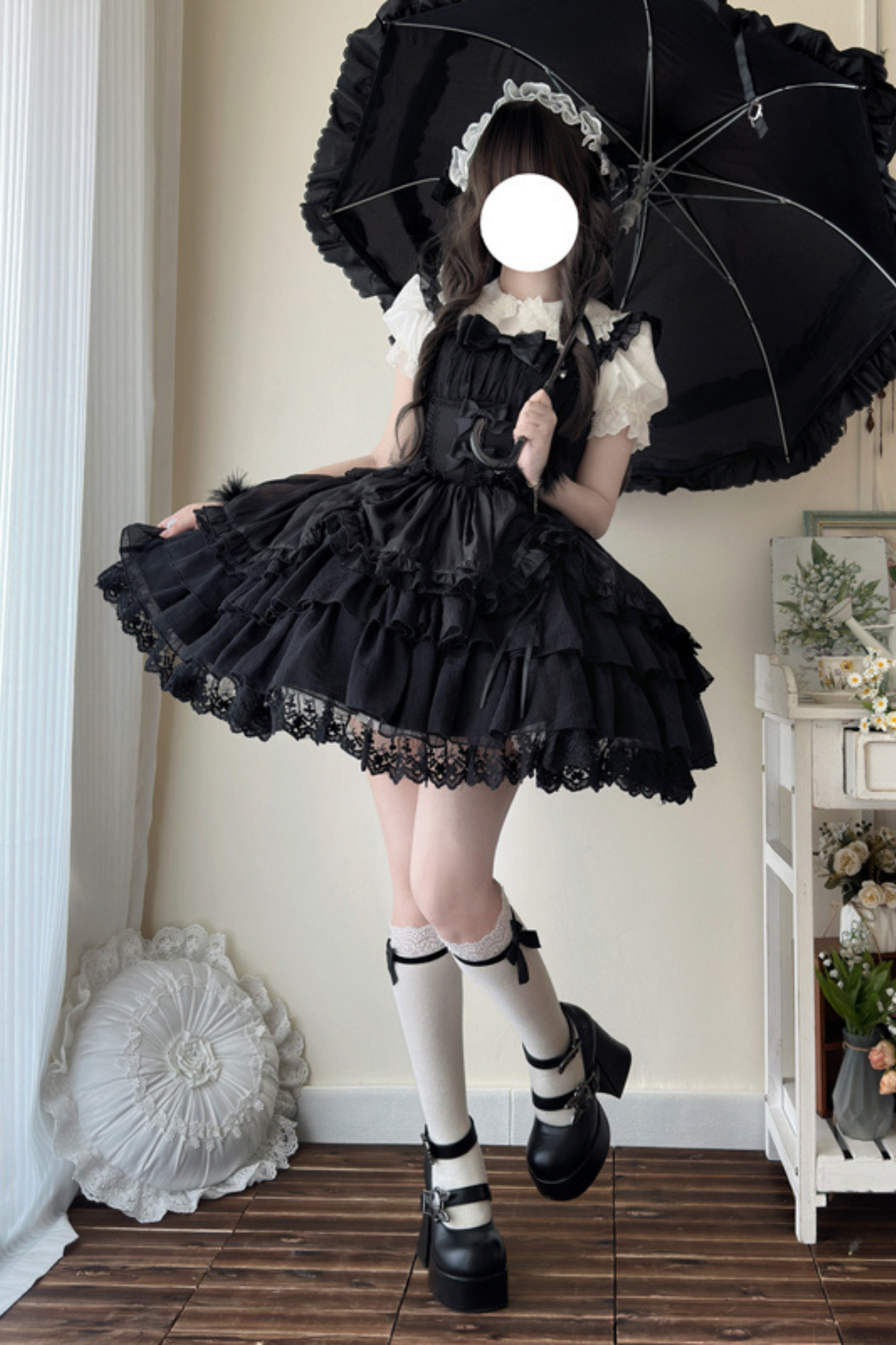 [Reservations] Tiered Frilled Lolita Dress