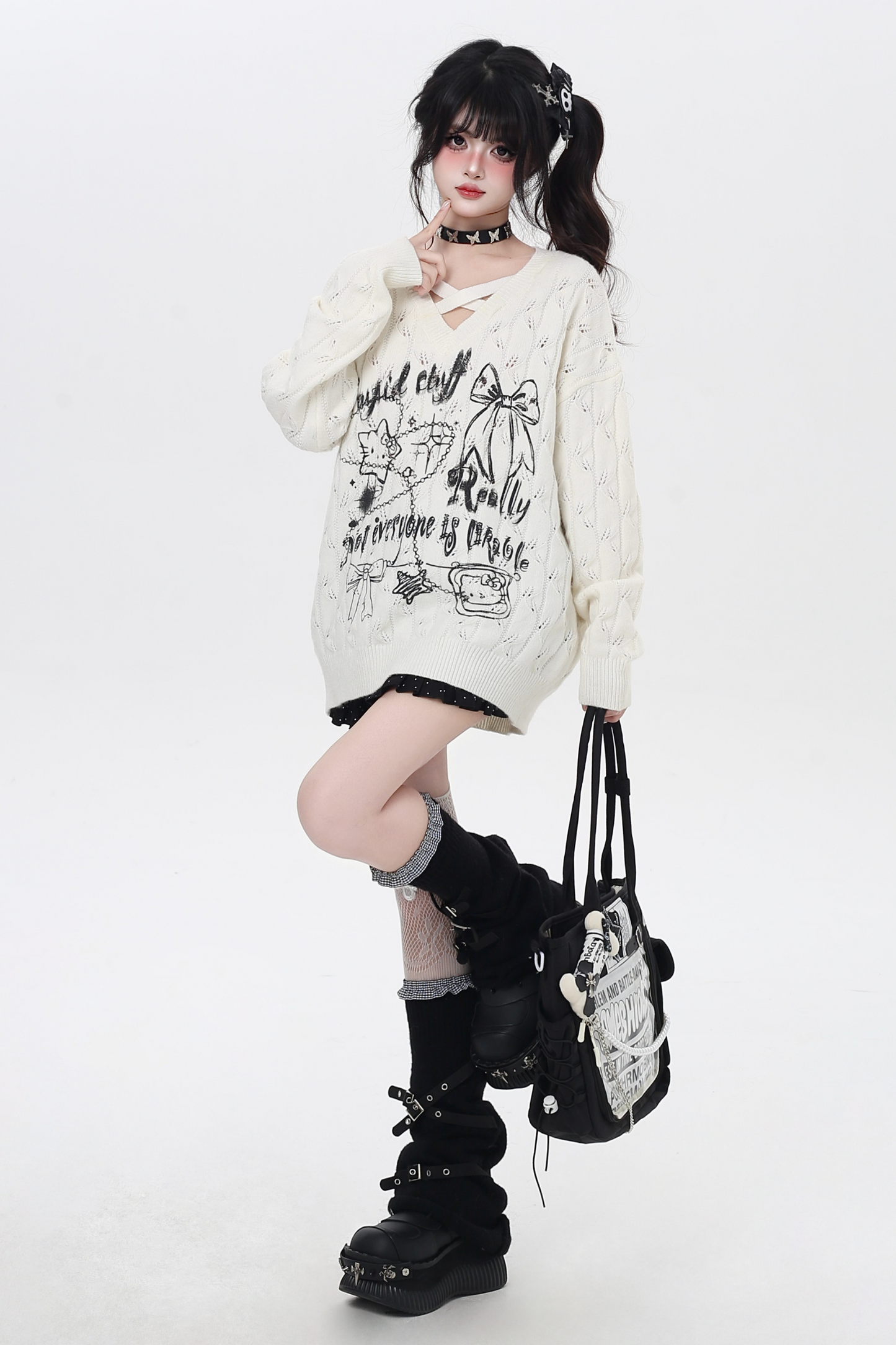 クロスストラップオーバールーズトップス