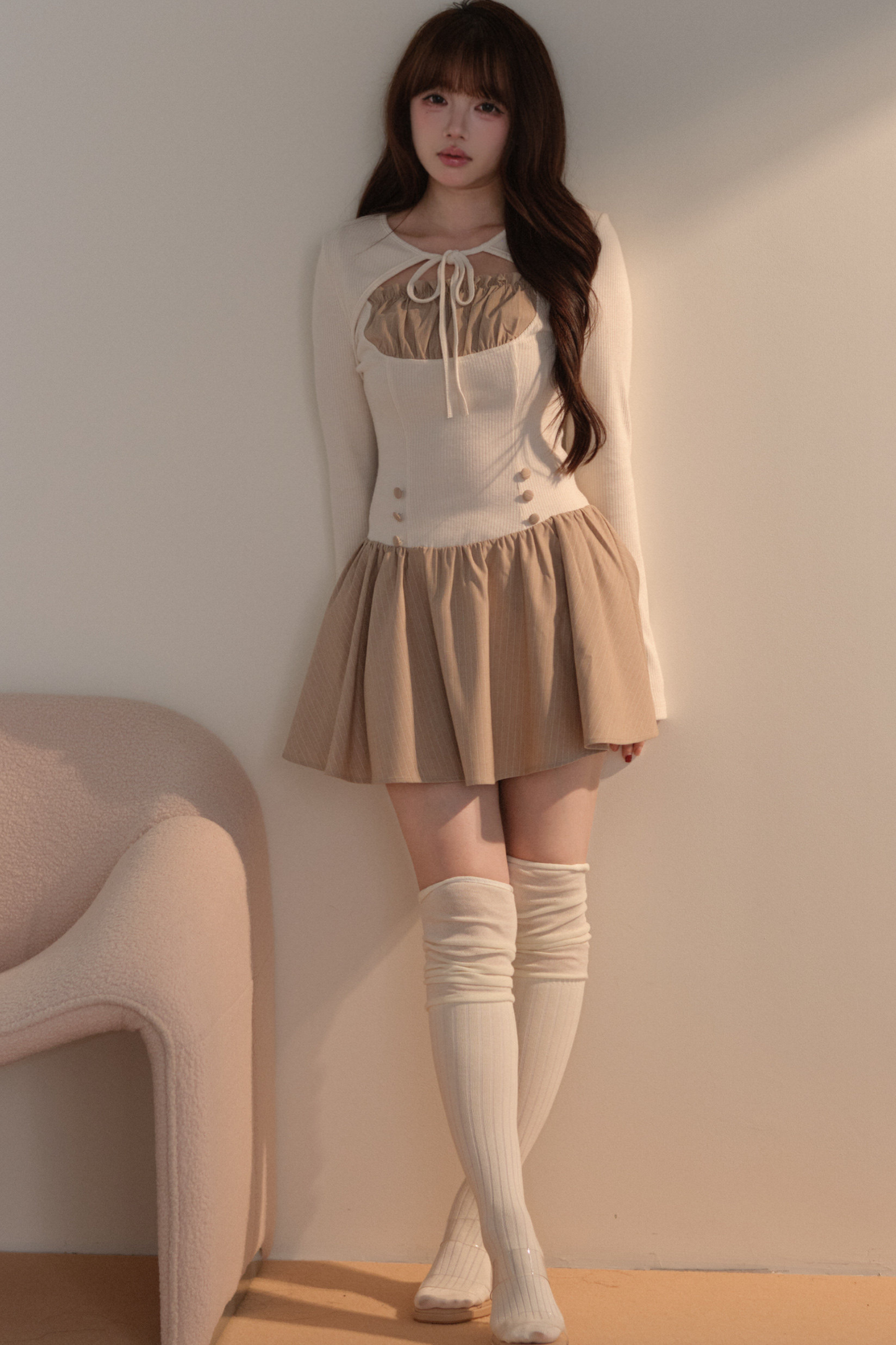 Süßes gestreiftes Strick-Patchwork-Kleid