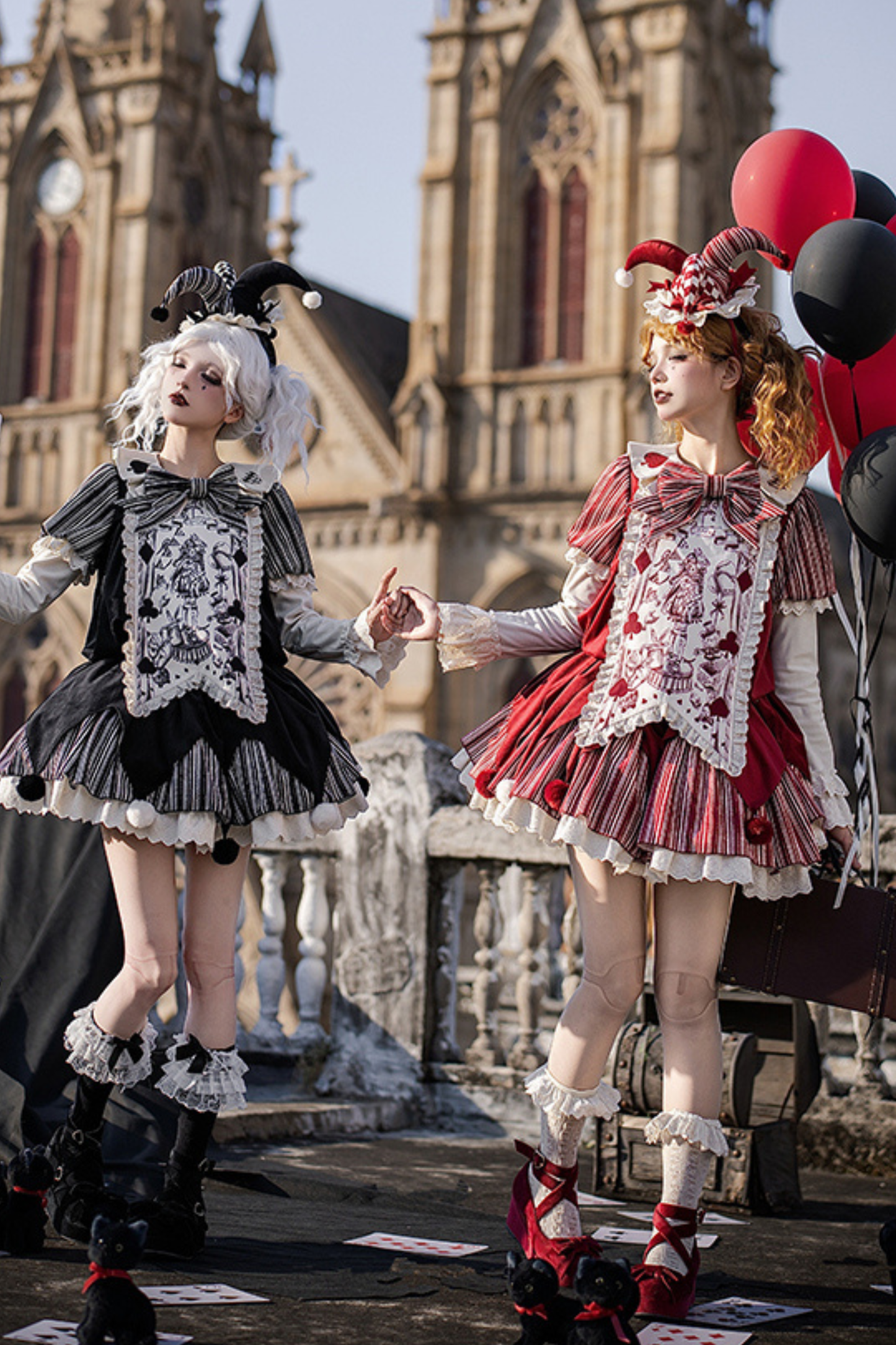 ドールサーカスピエロロリータドレス+カチューシャ+ベルト+リボン+カチューシャ+バッフル