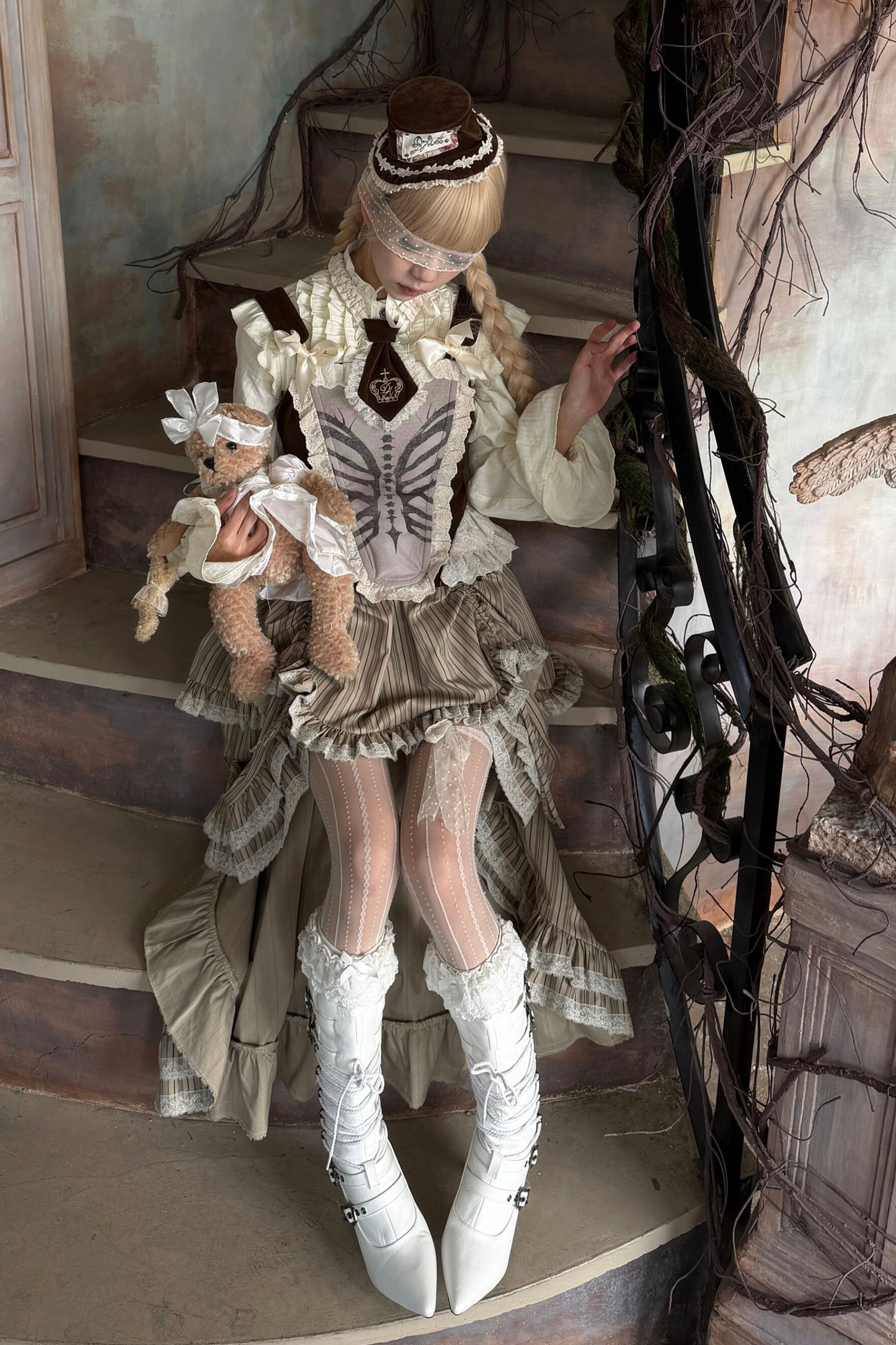 스트라이프 레이스 티어드 스커트