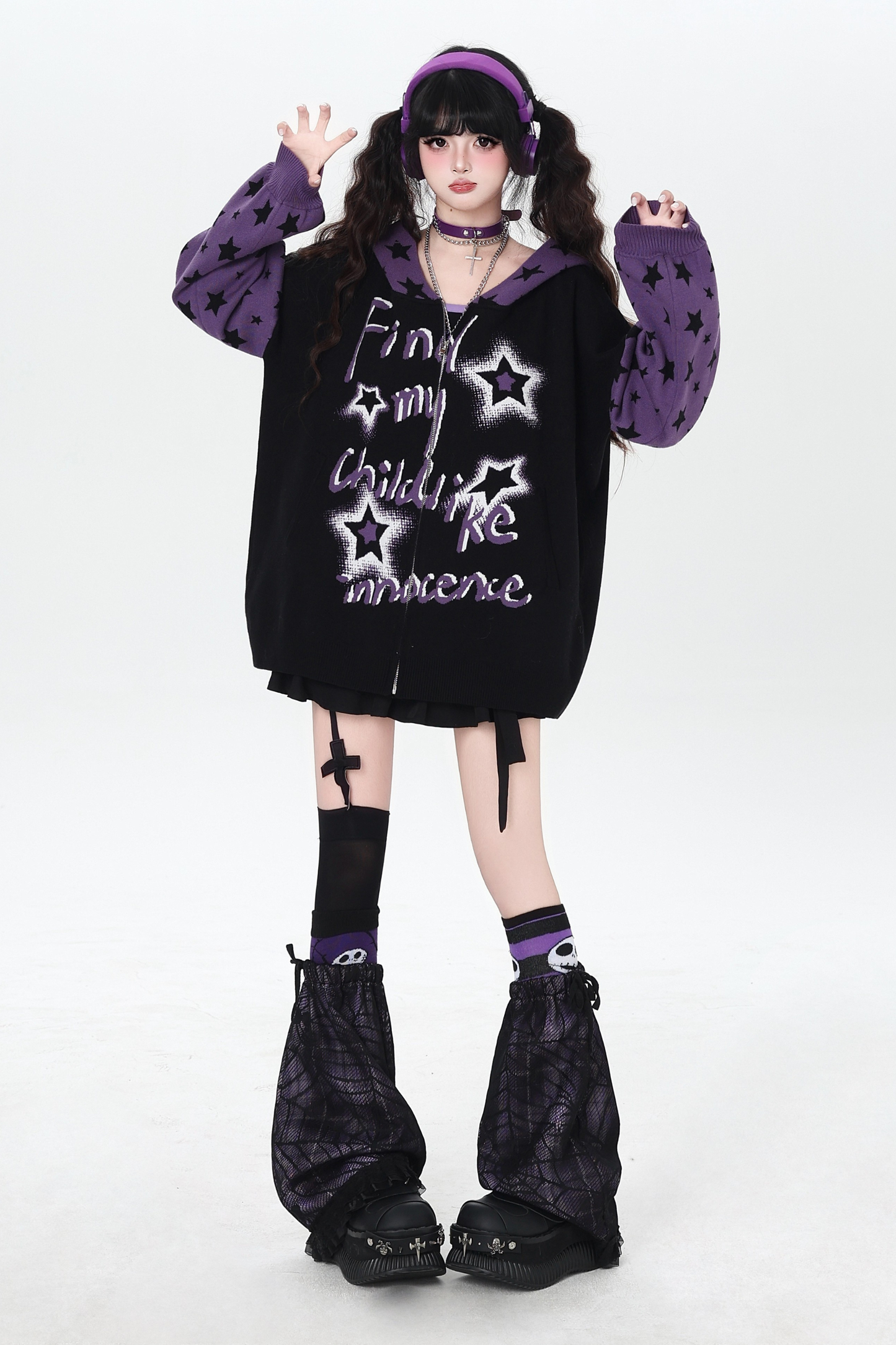 Star Gothic Bicolor Hooded Knit Cardigan