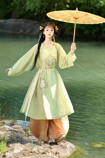 Retro Round Neck Robe China Top + Balloon Pants