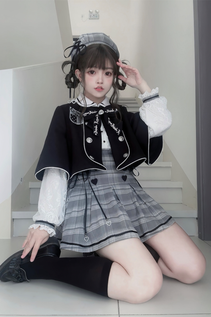 Detektiv-Akademie-Karo-Kleid + Hose + Cape