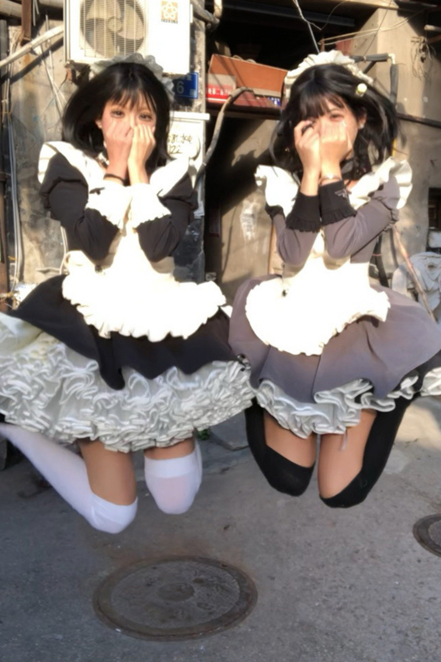 ツインフリルメイドロリータドレス+エプロン+チョーカー+ヘッドバンド+リボン+レッグカバー