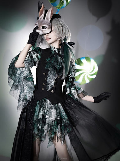 【12月10日予約締切】Bloodstainedプリントフリルスタンドカラー姫袖シャツ