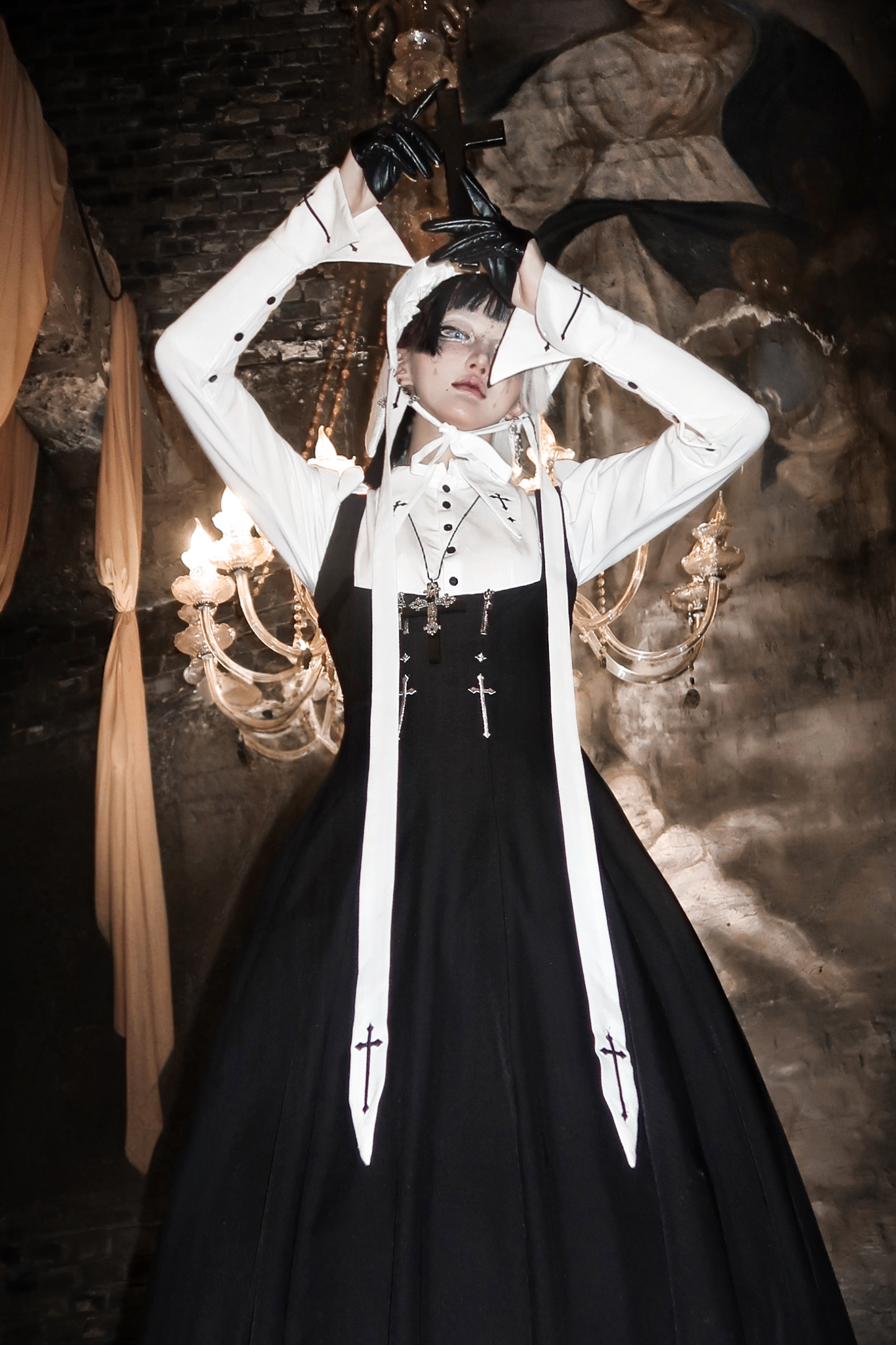 ゴスロリータスプリットブラウス+サスペンダースカート