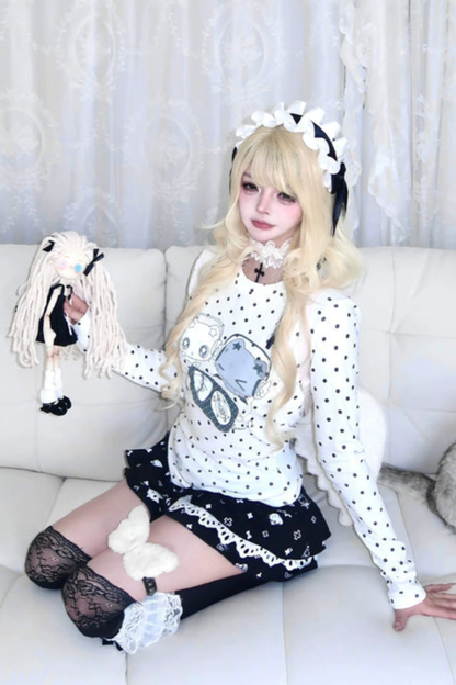 ゴシックドットスリムフィットトップス