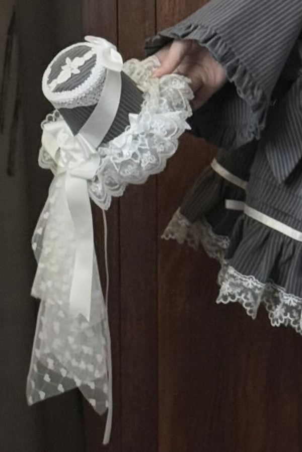 [Pre-order Deadline: April 25] Phantom Cat Series Cat Ear Hairband + Ribbon Veil Hat