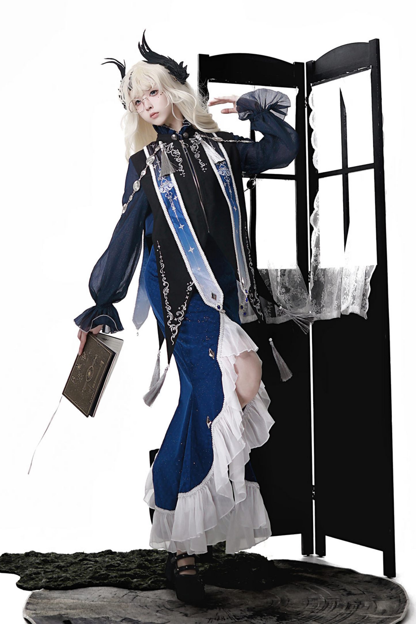 Courtly Dark New China Mermaid Setup