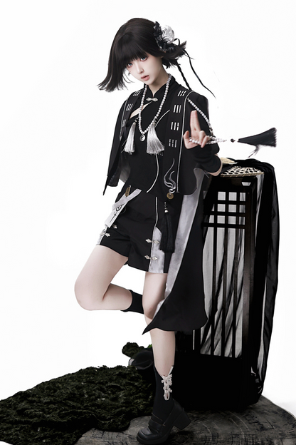 Chaina Dark Mode Girl Set