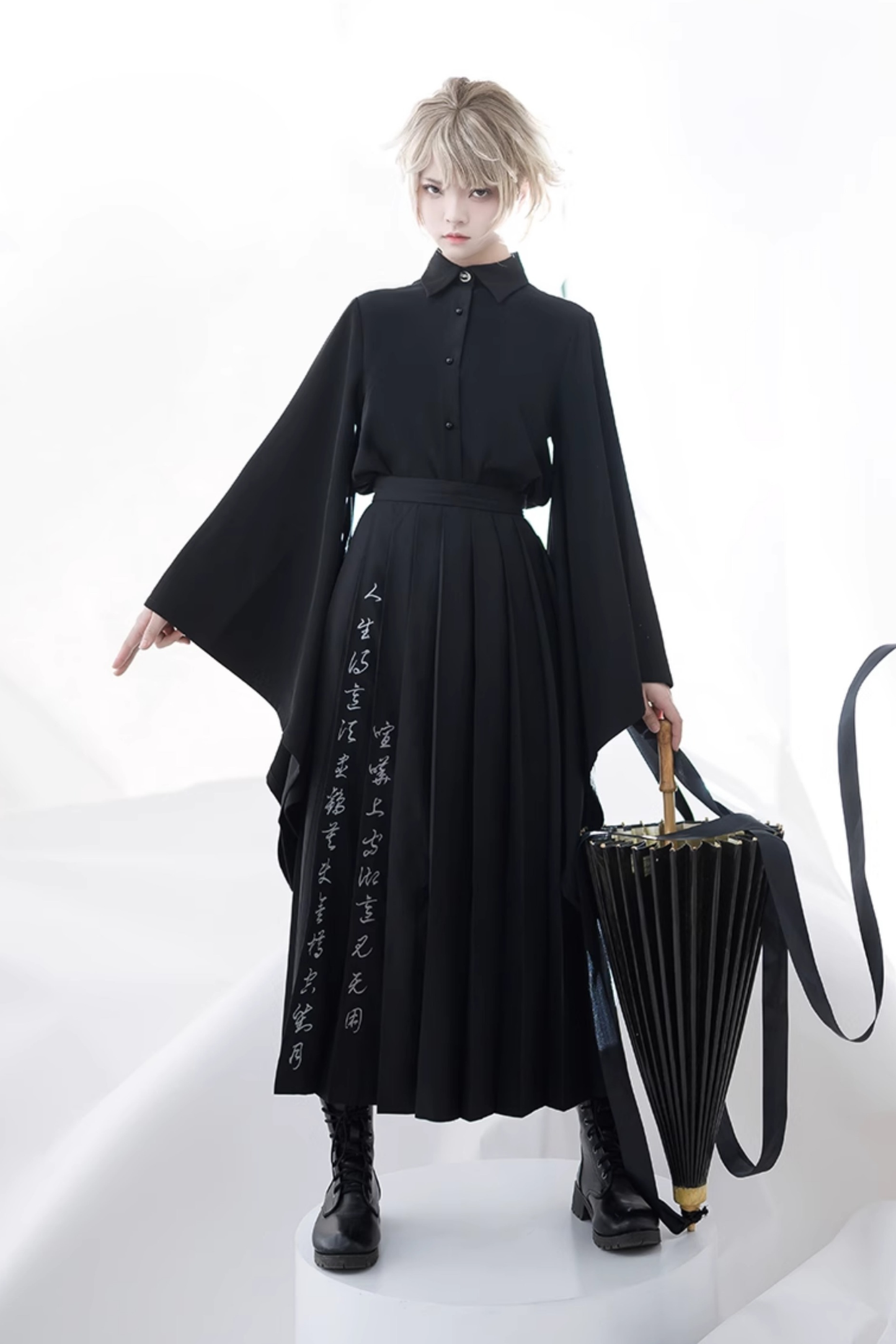 ダーク皇子ビッグスリーブブラウス