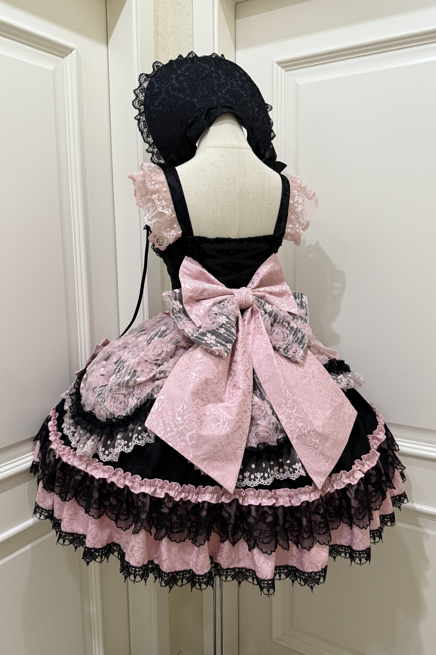 ローズフリルプリンセスジャンパースカート+バッグリボン+ボンネット