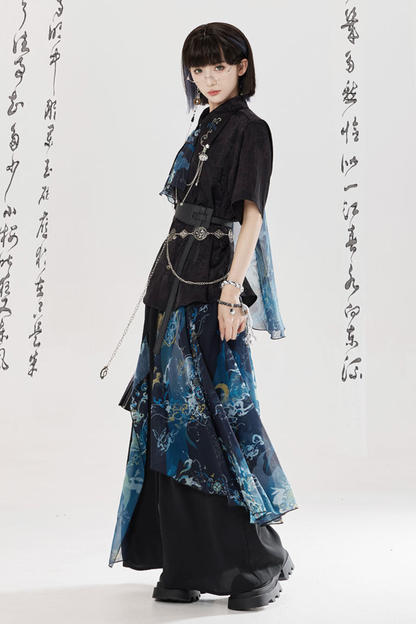 ダークチャイナシャツ+ワイドレッグパンツ+チェーン+ベルト