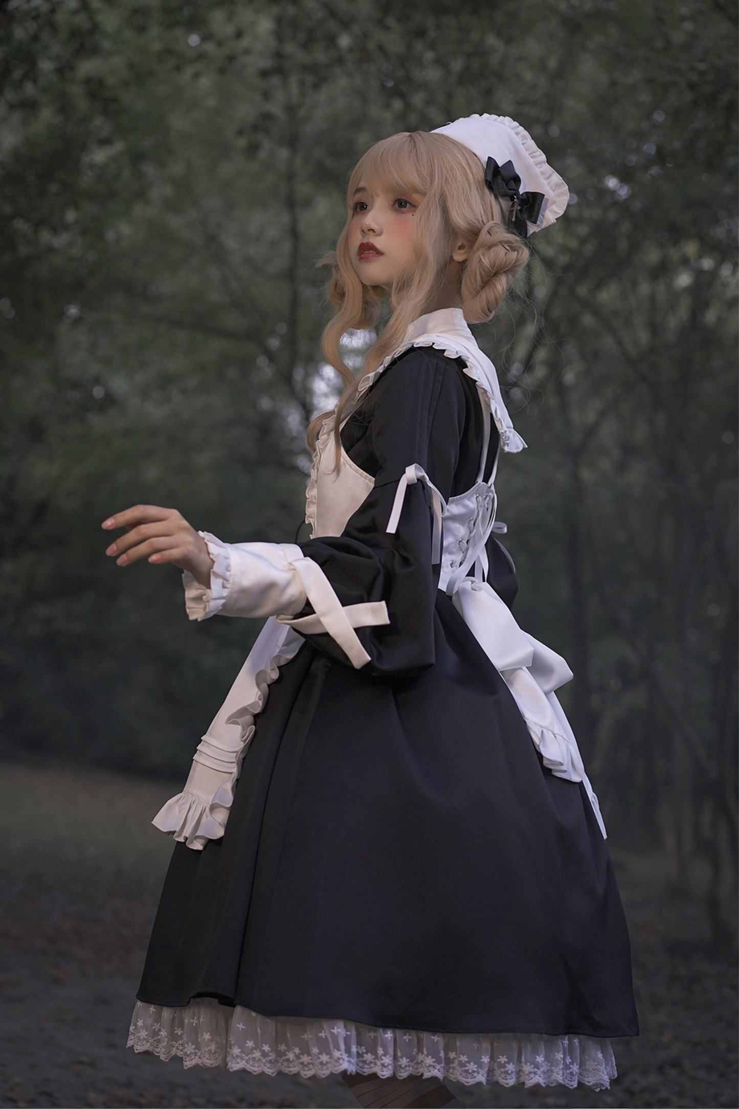 ランタンエンジェルメイドロリータドレス＋エプロン＋つけ襟