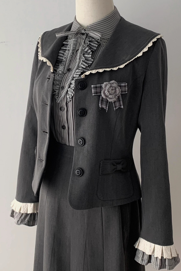 エレガントレトロカレッジジャケット+シャツ+スカート+ブローチ