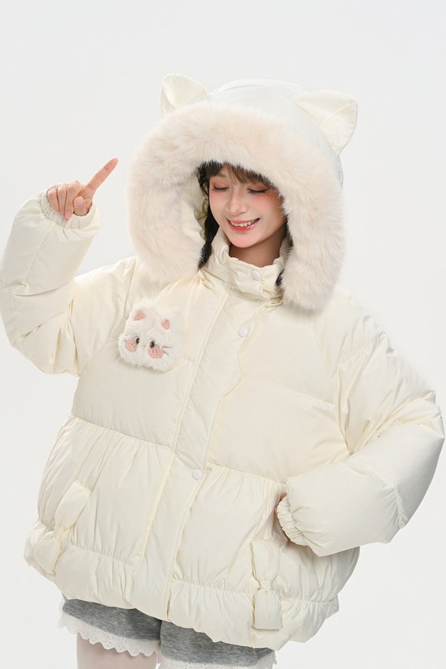 スウィートキャットフードダウンジャケット