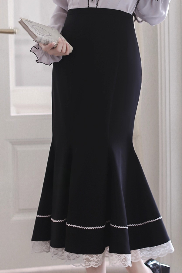 Chiffon Lace Shirt + Fishtail Skirt + Ribbon