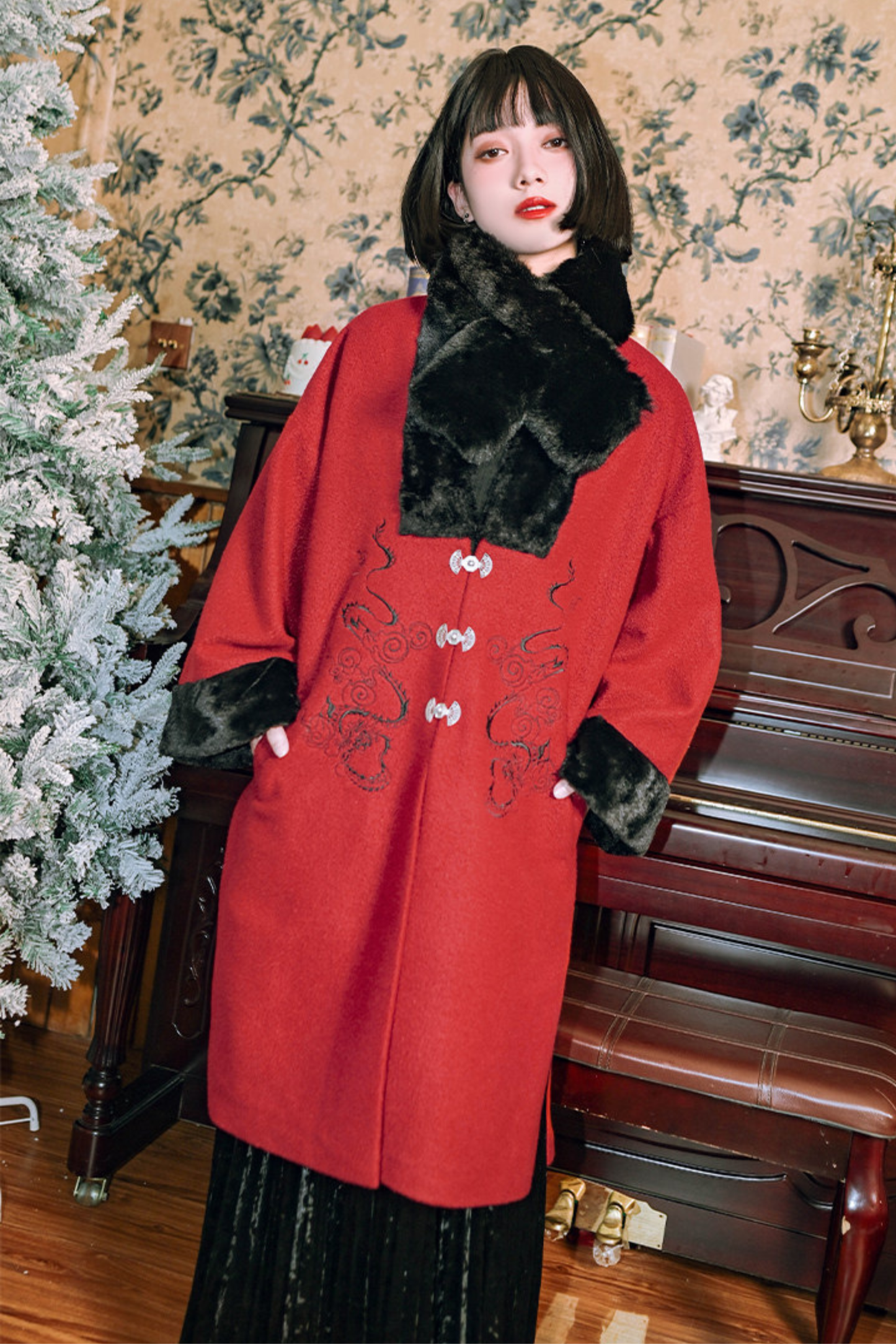 Chinese Dragon Motif Long Cardigan