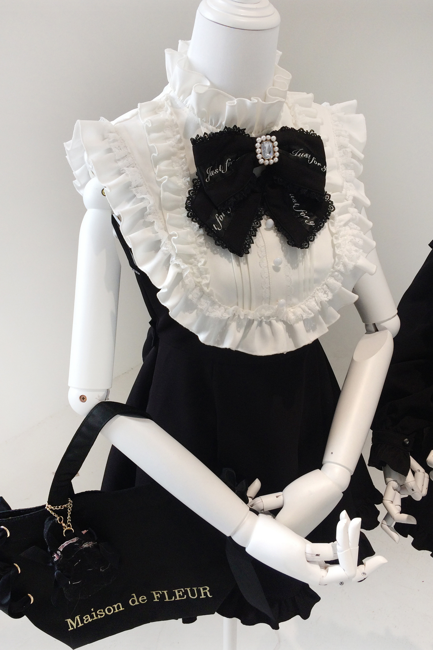 ローズプリンセスオフショルダーフリルリボントップス