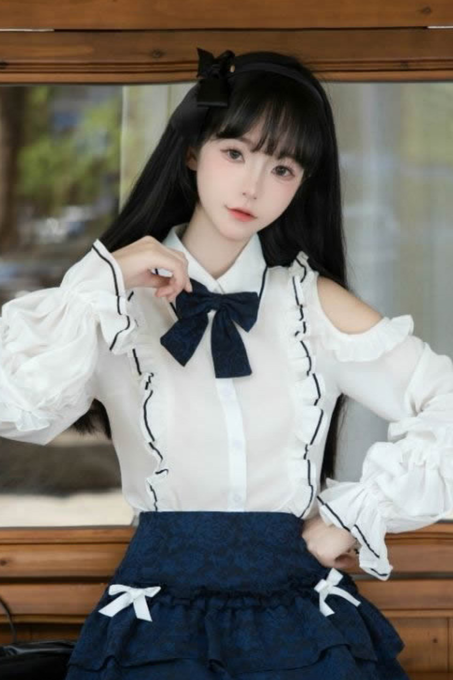 レースオフショルダーシャツ+スリミングショートスカート