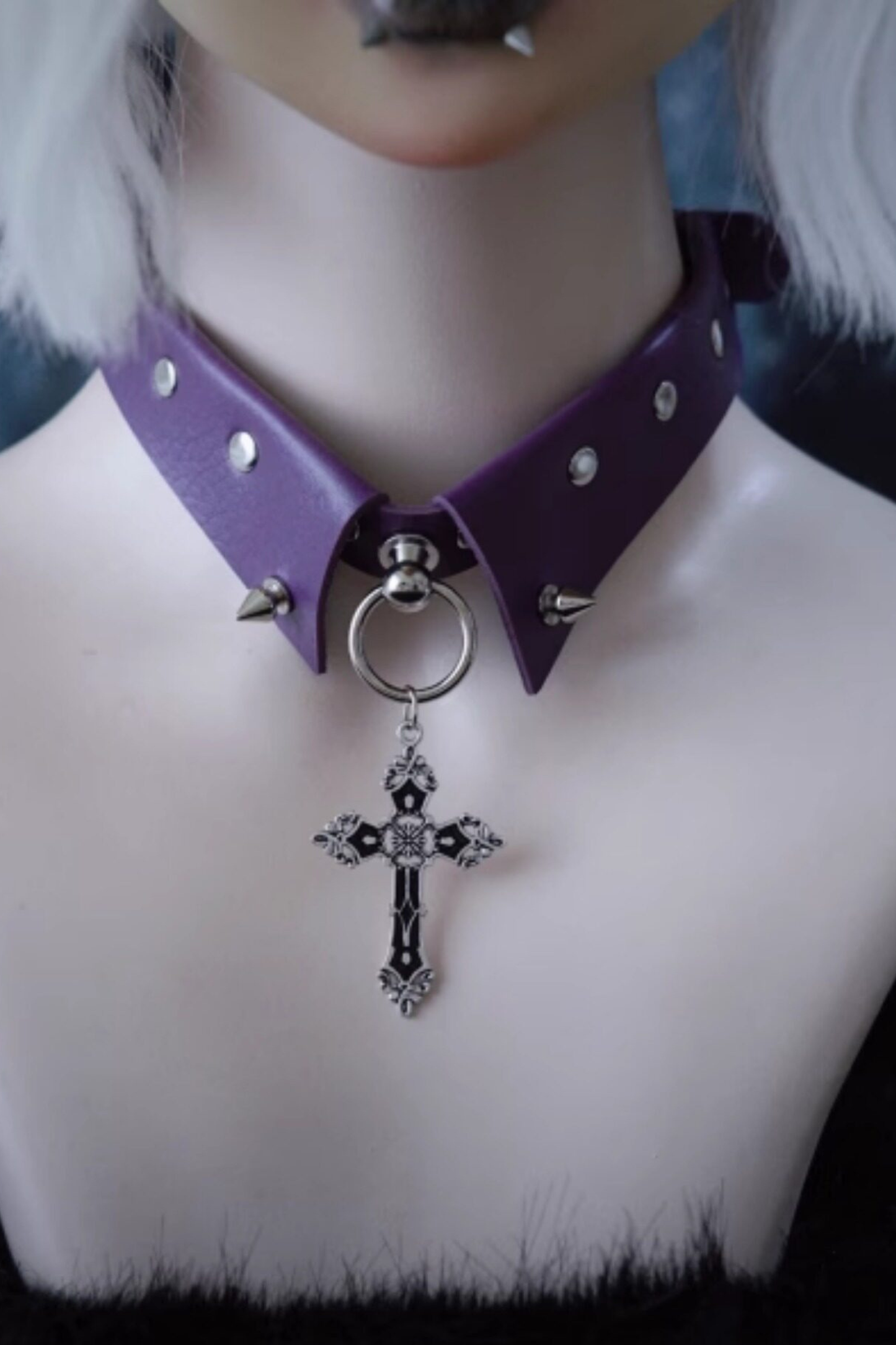 ストレンジクロスチョーカー