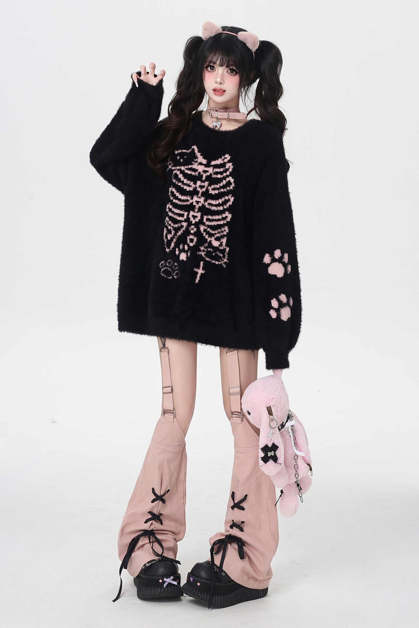 Dark Sweet Cat Design Loose Knit