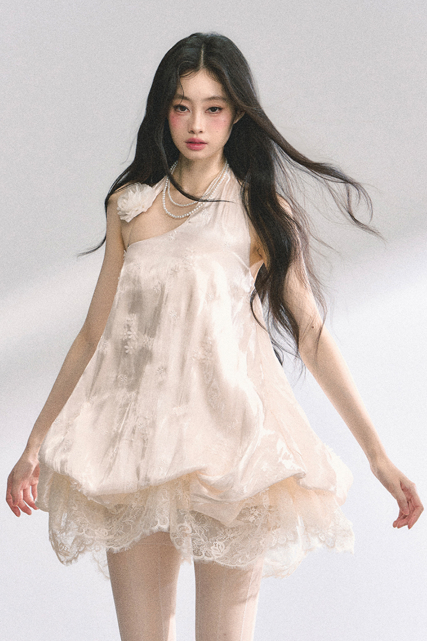 フレンチレースフラワードレス