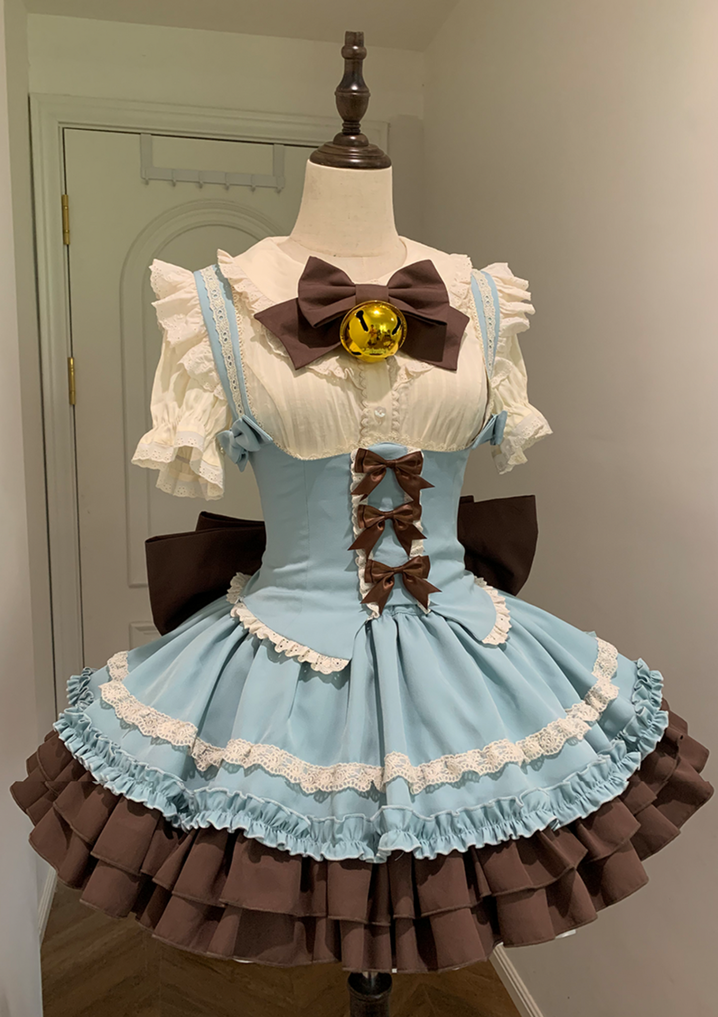 [Reservation Deadline: March 29] Chocolat Tea Time Sweet Lolita Dress Setup