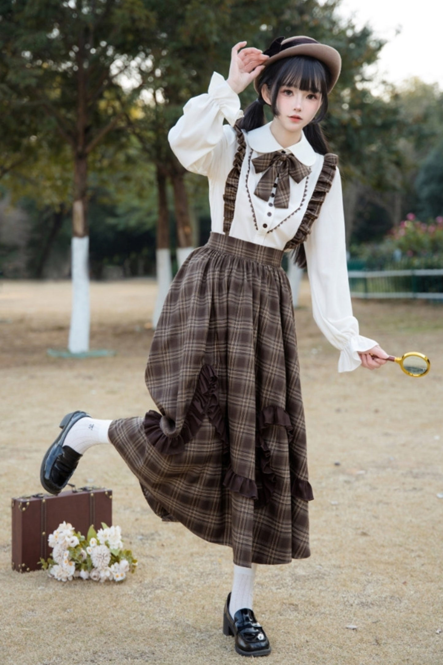 Retro girly check skirt + ruffle blouse