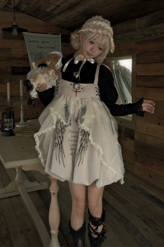 ゴシックバルーンサスペンダードレス