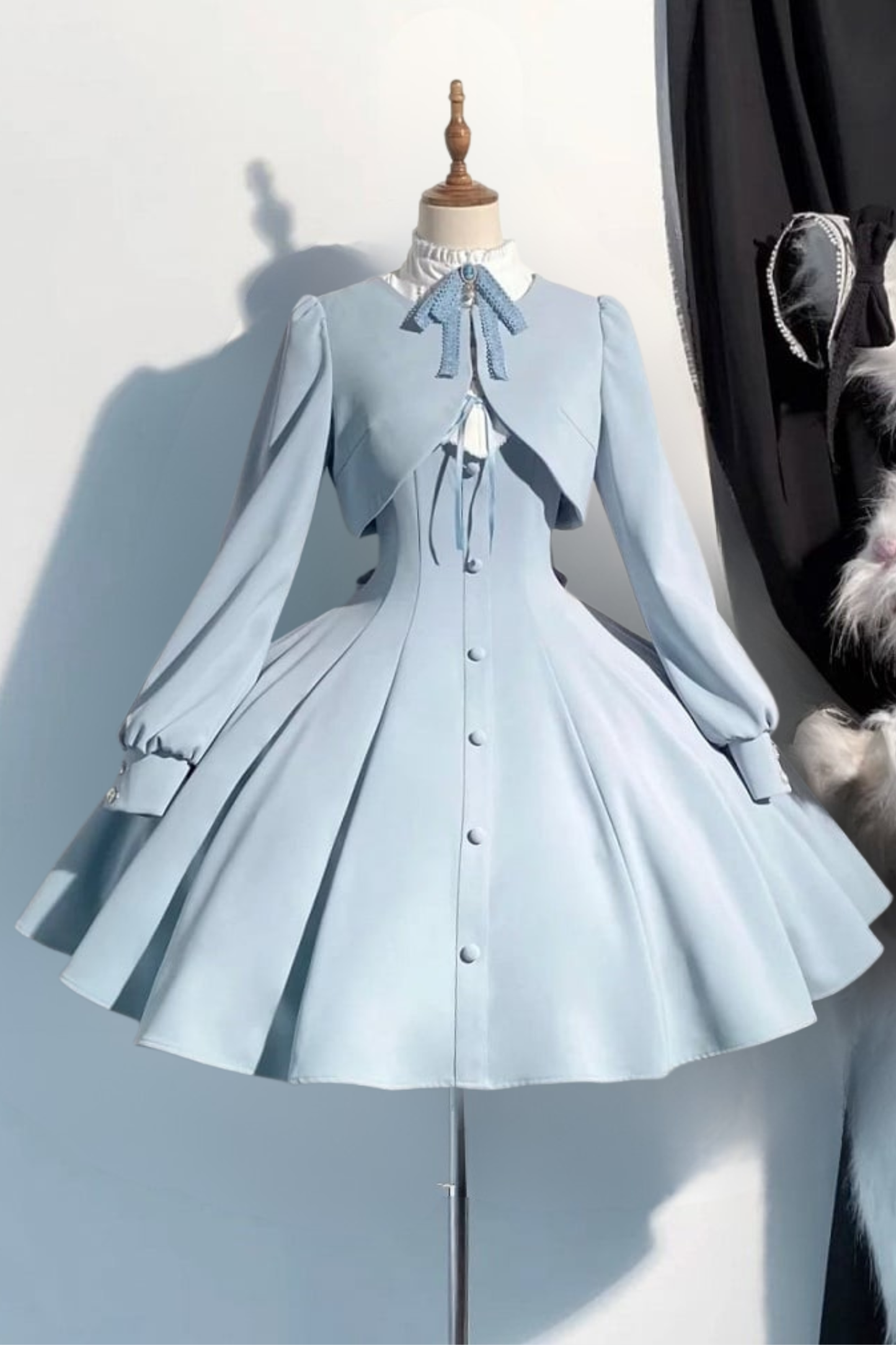 [Reservation Deadline: February 23] Classic Elegant Series Short Jacket